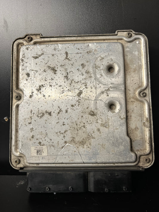 Skoda Octavia VRS 2.0 Litre Petrol Engine ECU  1Z0907115D 0261S02478