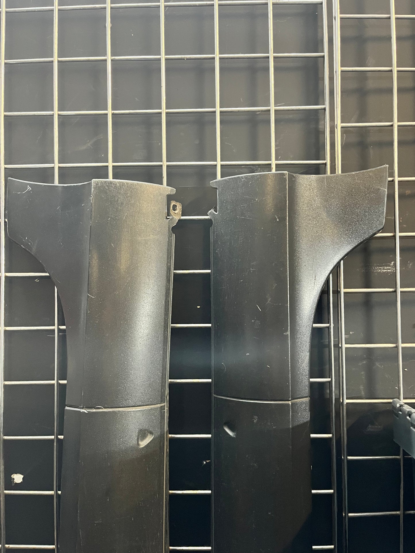 Mk5 VW Golf GTI Sideskirts