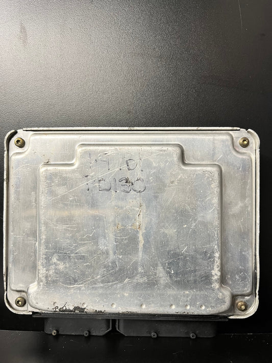 Volkswagen Golf 1.9 TDi Engine Control Unit ECU 038906019HJ