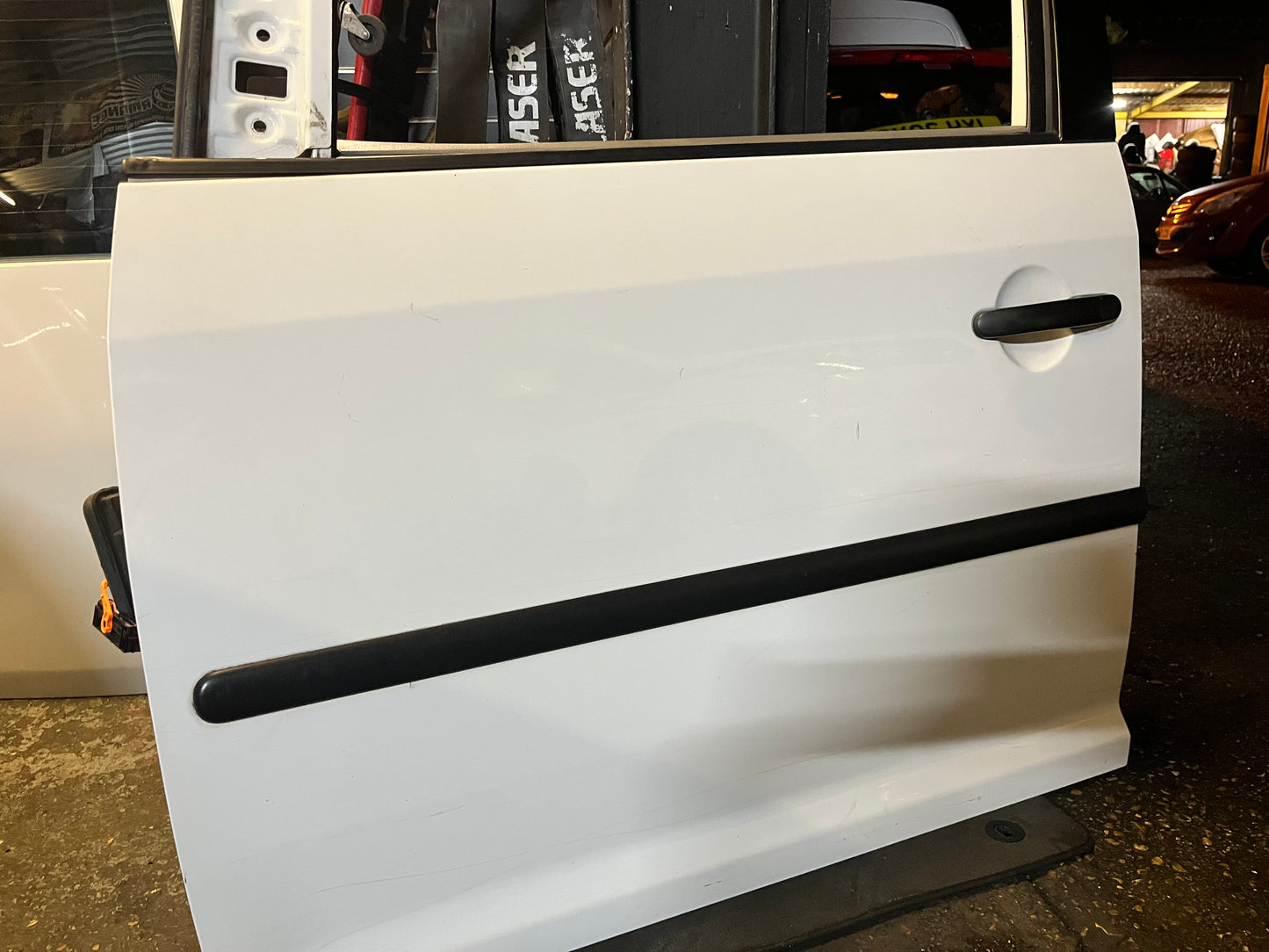 Mk3 VW Caddy Passenger Front Door